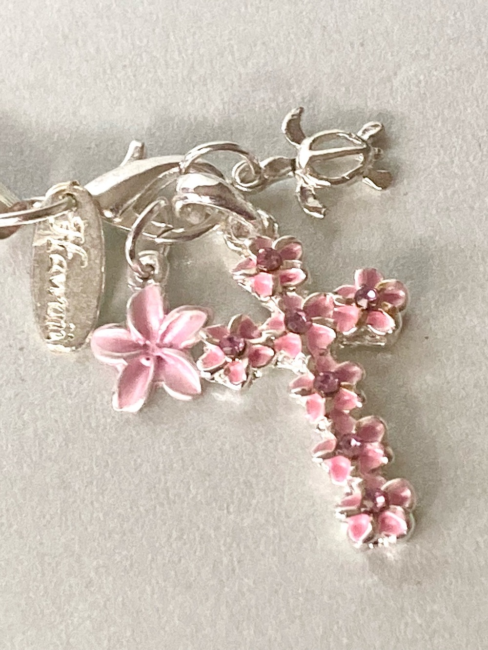 Laule’a Hawaii NWOT Pink Floral Cross phone Charm Silver Tone